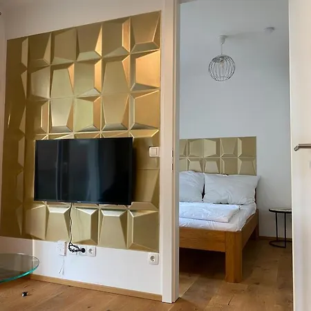 Modern Apartment With Garden Near City Center Vienna Esterno foto